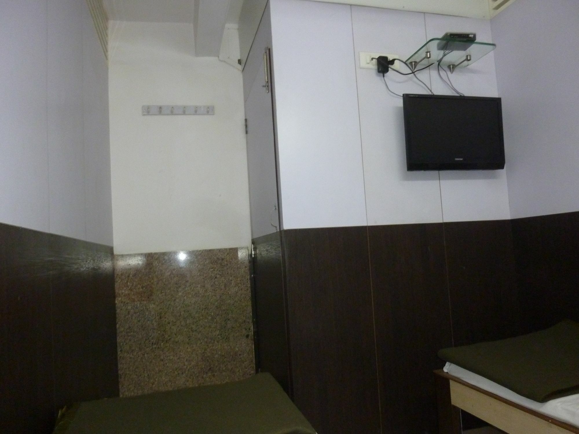 Yadgar Guest House مومباي المظهر الخارجي الصورة